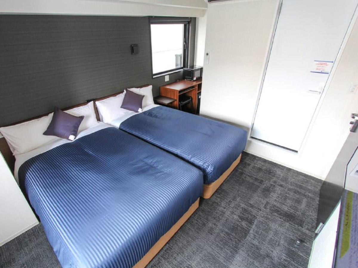 Hotel Livemax Umeda West Осака Экстерьер фото